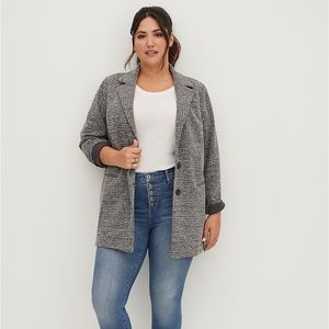 Torrid STUDIO DOUBLE KNIT BOYFRIEND BLAZER Size 2 NWT